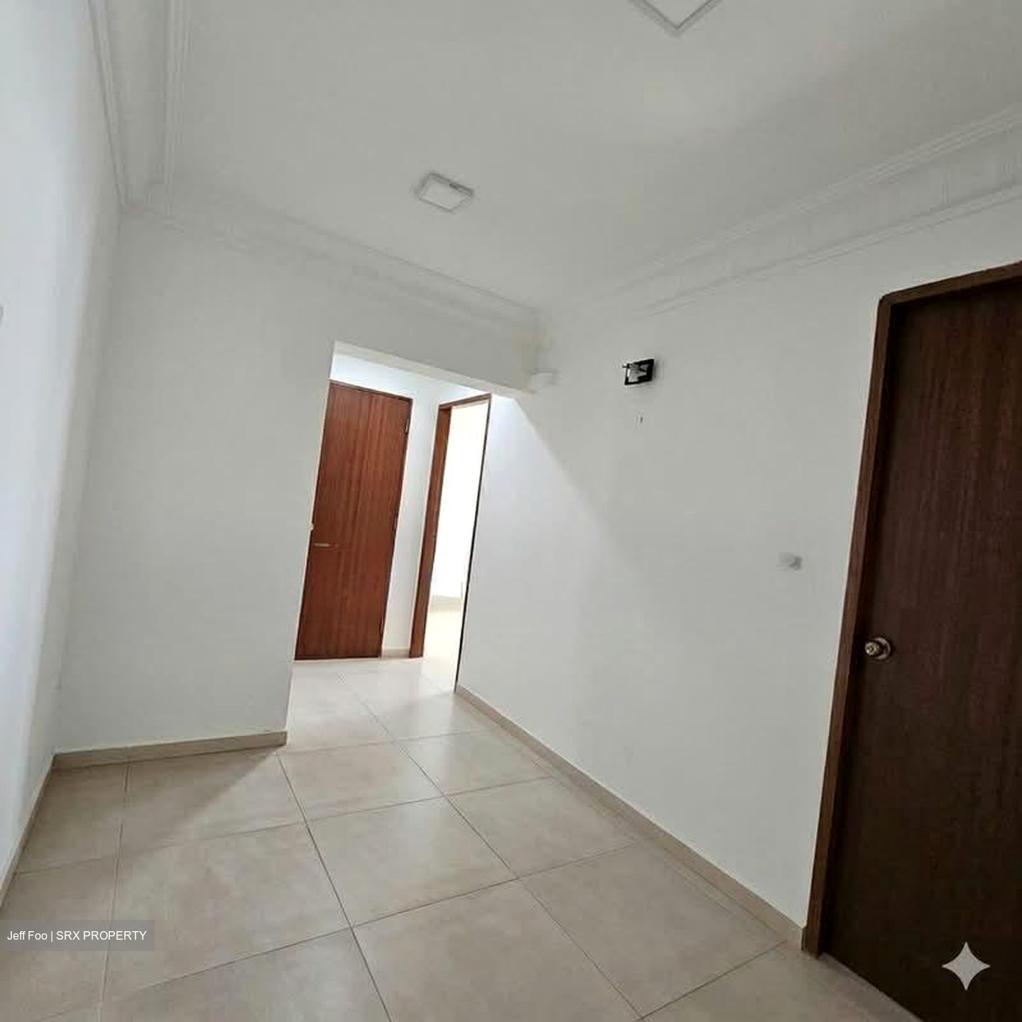 Blk 551 Jurong West Street 42 (Jurong West), HDB 5 Rooms #588216871
